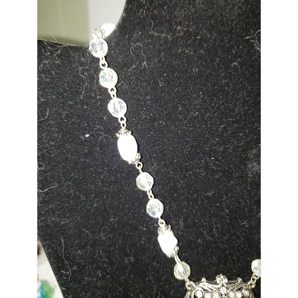 A Statement Necklace Costume Jewelry AB Rhinestones And Beads Victorian Inspired - Picture 4 of 11